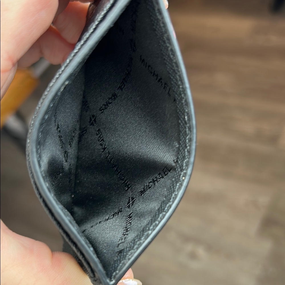 Michael Kors Black Saffiano Card Holder‎ - Picture 11 of 11